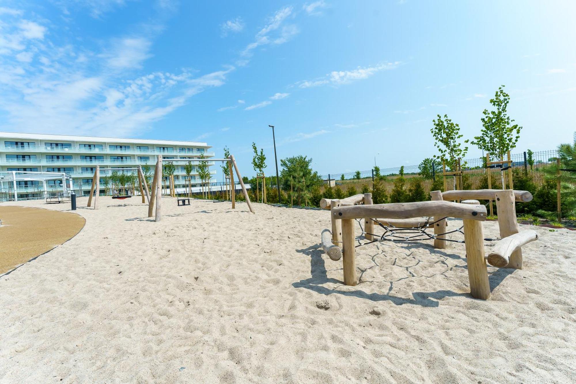 Apartamenty Lighthouse - Polanki Aqua - โควอบเซก ภายนอก รูปภาพ
